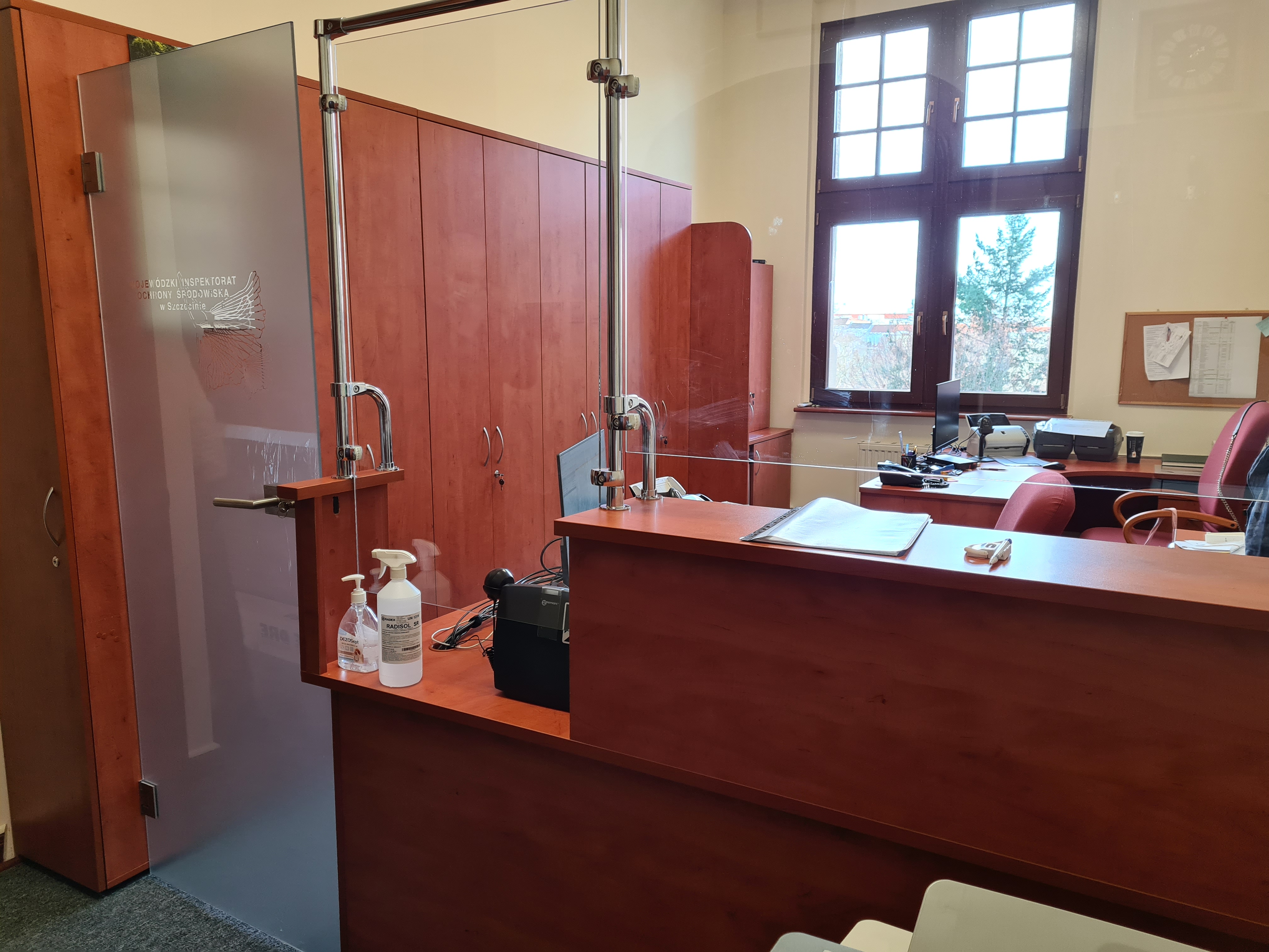 Przystosowanie sekretariatu WIOŚ w Szczecinie do obsługi interesantów